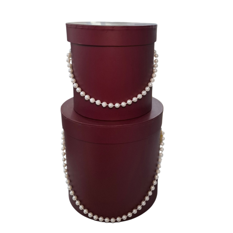 Caja Redonda Color Liso Rojo Vino Con Agarradera De Perlas Blancas